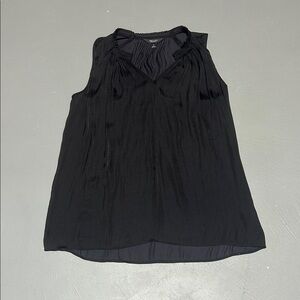 Simply Vera Vera Wang Black Shirt (Women’s Small)